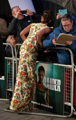 Alicia Vikander Poster 3130342