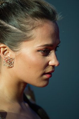 Alicia Vikander Poster 3130474