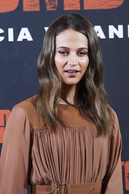 Alicia Vikander Poster 3154611