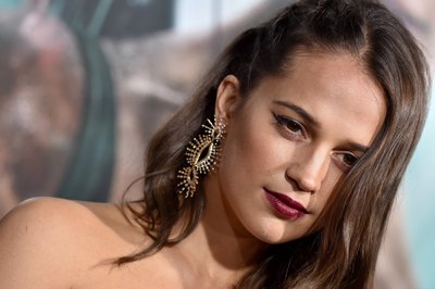 Alicia Vikander Poster 3171874