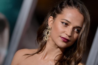 Alicia Vikander Poster 3172053