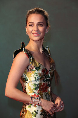 Alicia Vikander Poster 3172076