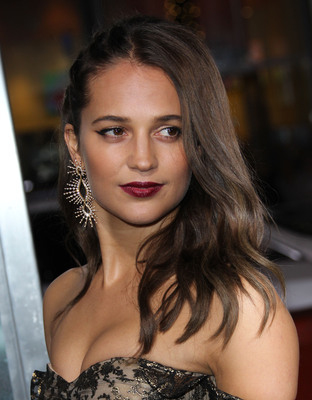 Alicia Vikander Poster 3172153