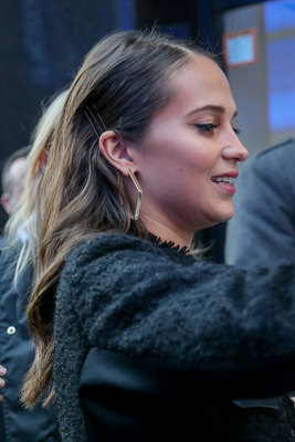 Alicia Vikander Poster 3172162