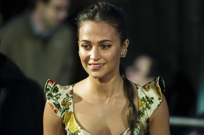 Alicia Vikander Poster 3172174