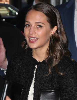 Alicia Vikander Poster 3172334