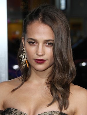 Alicia Vikander Poster 3172491