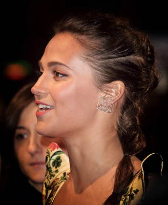 Alicia Vikander Poster 3172519