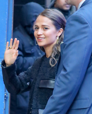 Alicia Vikander Poster 3172551