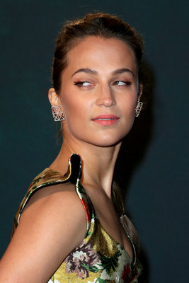 Alicia Vikander Poster 3172644