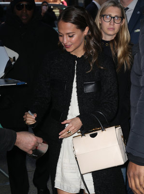 Alicia Vikander Poster 3172733