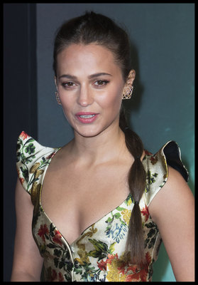 Alicia Vikander Poster 3172786