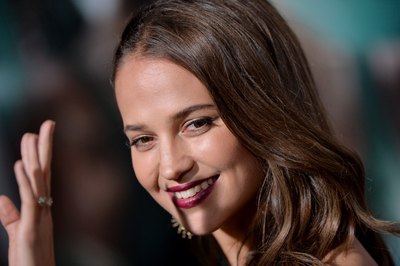 Alicia Vikander Poster 3172788