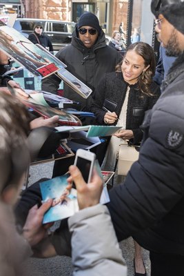 Alicia Vikander Poster 3172876