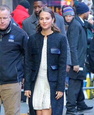 Alicia Vikander Poster 3172930
