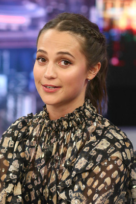 Alicia Vikander Poster 3205420