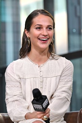 Alicia Vikander Poster 3248112