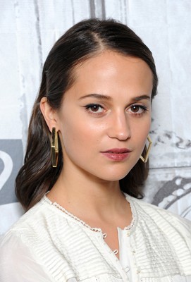 Alicia Vikander Poster 3248122