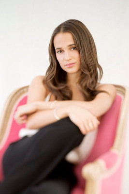 Alicia Vikander Poster 3671429