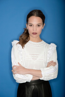 Alicia Vikander Poster 3671449