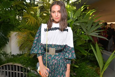 Alicia Vikander Poster 3839597