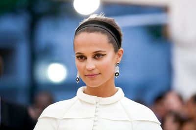 Alicia Vikander Poster 3844510