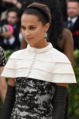 Alicia Vikander Poster 3844512