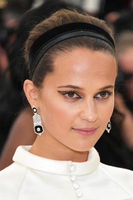 Alicia Vikander Poster 3844559