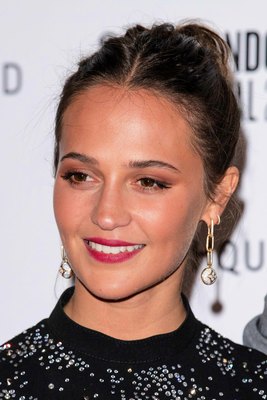 Alicia Vikander Poster 3901211