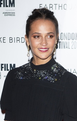 Alicia Vikander Poster 3901225
