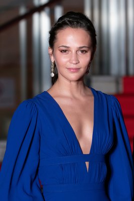 Alicia Vikander Poster 3921512