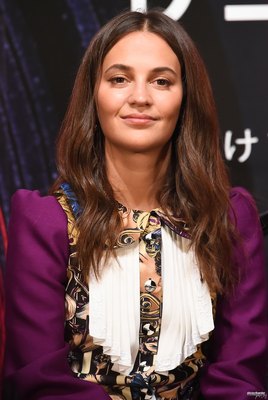 Alicia Vikander Poster 3921514
