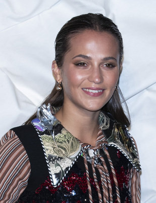 Alicia Vikander Poster 3921515