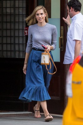 Allison Williams Poster 2922238