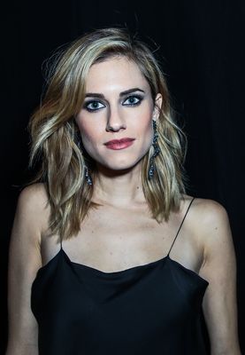 Allison Williams Poster 2953597