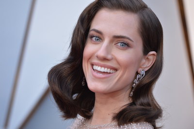 Allison Williams Poster 3129228