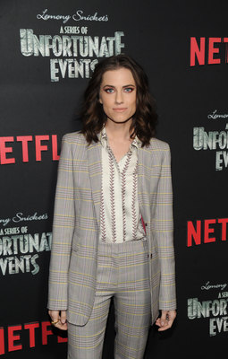 Allison Williams Poster 3283699