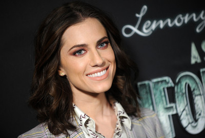 Allison Williams Poster 3283727