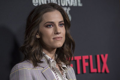 Allison Williams Poster 3283735