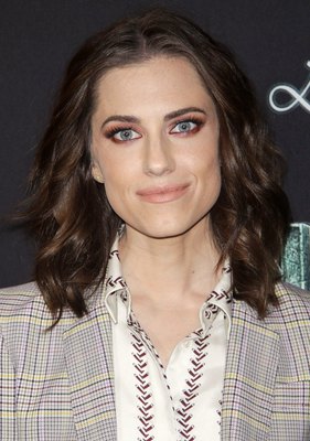 Allison Williams Poster 3283766