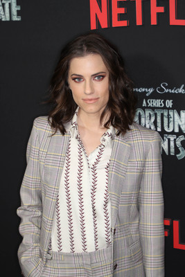 Allison Williams Poster 3283773