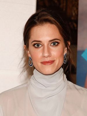Allison Williams Poster 3722994