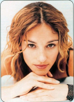 Amy Jo Johnson Poster 1501032