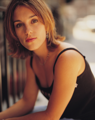 Amy Jo Johnson Poster 2018584