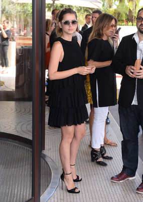 Ana De Armas Poster 2699362
