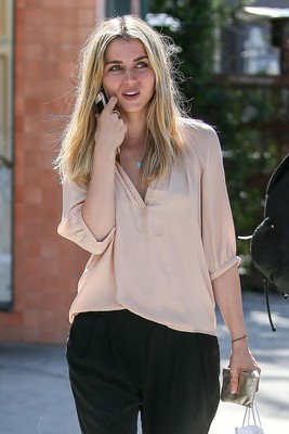 Ana De Armas Poster 2699440
