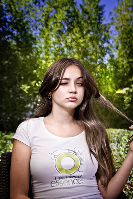 Ana De Armas Poster 2699657