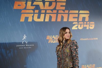 Ana De Armas Poster 2807497