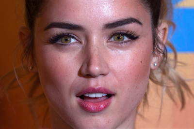 Ana De Armas Poster 2807584