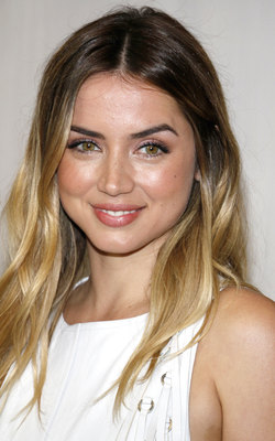 Ana De Armas Poster 2865163